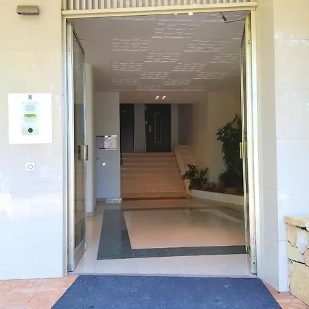 Bright Of 27 M2 With Balcony * Saint-Raphael (Var)